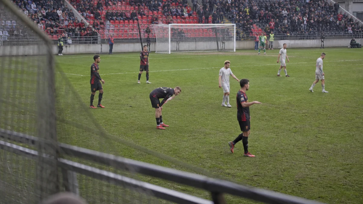 Bayer Leverkusenin loppukiri jäi vajaaksi – Elversberg voitti Bundesliiga-avauksen 3–2