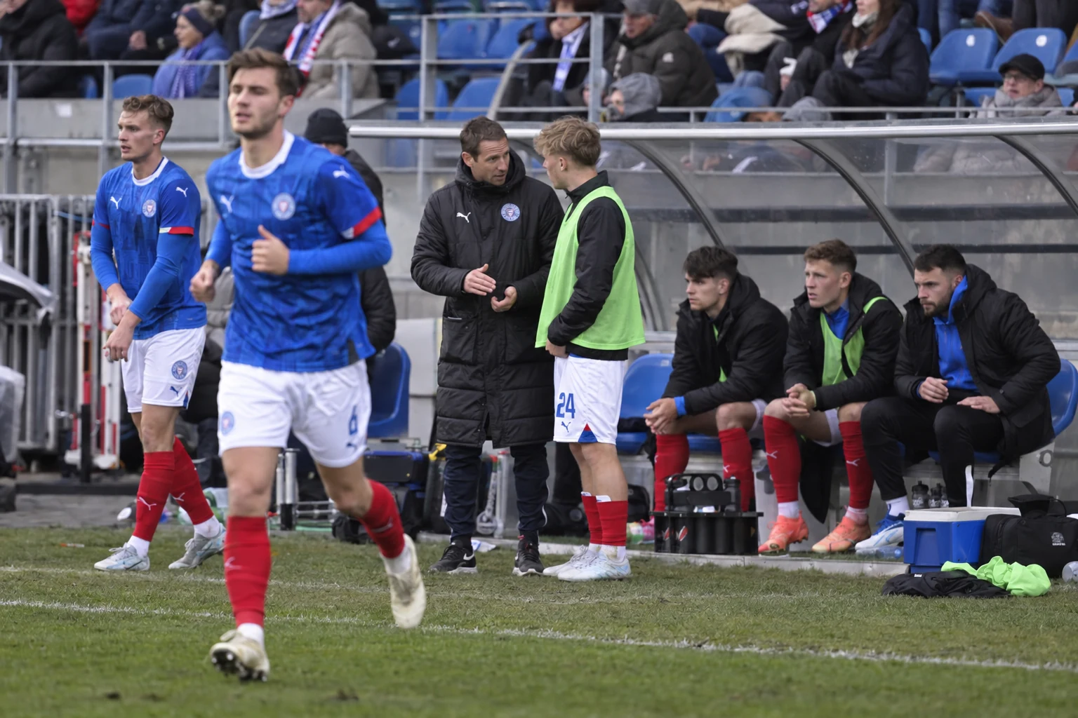 Holstein Kiel juuttunut putoamiskarsijan paikalle 2. Bundesliigassa